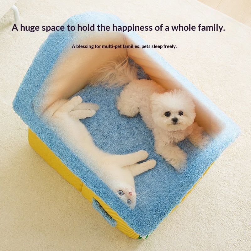 Cosy Cottage Pet House — Warm All-Season Bed for Cats & Small Dogs